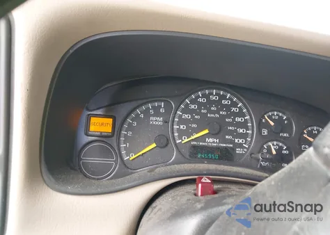 2001 Chevrolet Silverado 1500 Ls from USA, damaged, VIN 2GCEC19T711148913